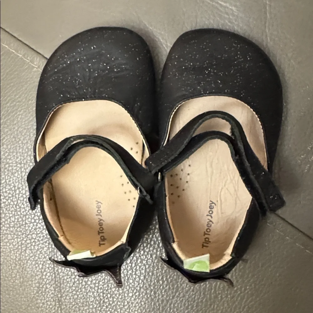 Tip Toey Joey these stylish